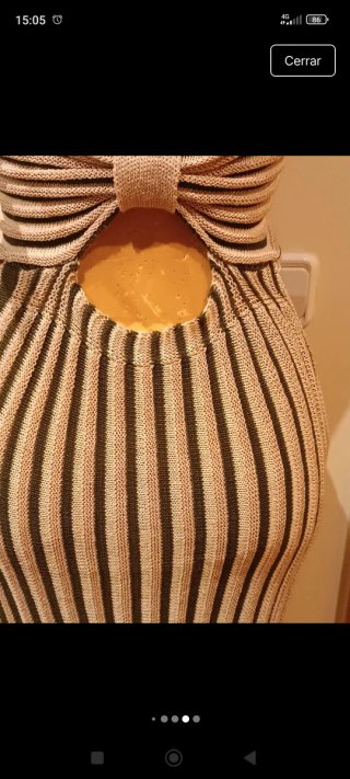 Vestido de punto con espalda descubierta