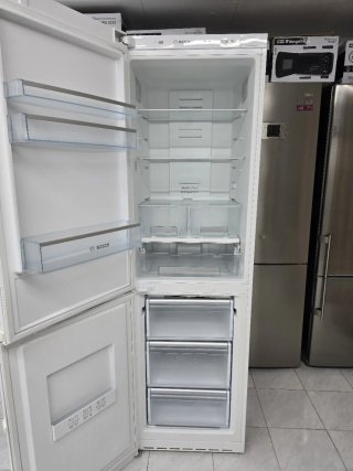 Nevera marca BOSCH