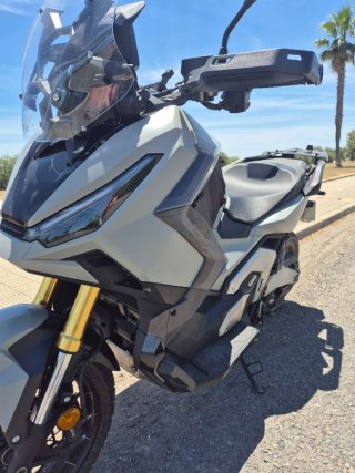Honda xadv 750  Año 2025