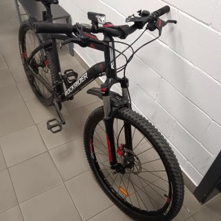 Bicicleta Rockrider Negra 540