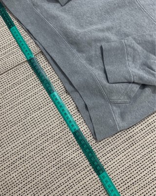 Sudadera Nike Gris con Capucha