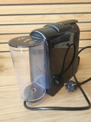 Cafetera Nespresso DeLonghi Essenza Mini