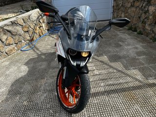 KTM RC 125 2018 Negra, Naranja y Blanca