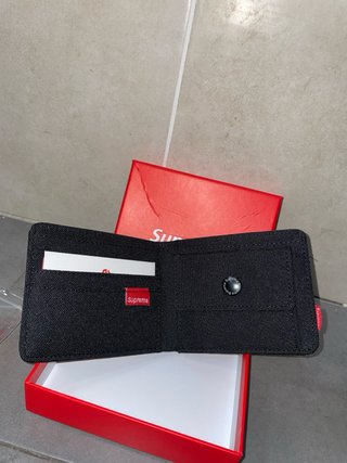 Cartera Supreme negra