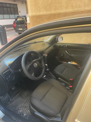 Volkswagen Golf 2002