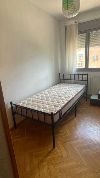 Cama individual 90x200cm + Colchón