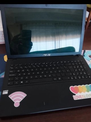 Portátil ASUS formateado