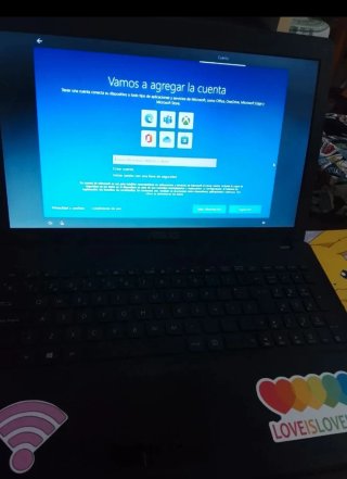 Portátil ASUS formateado