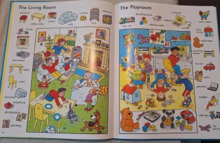 Libro NUEVO 1000 Words and Pictures