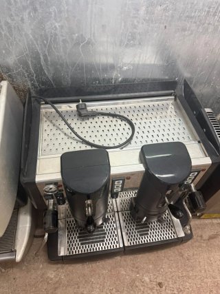 Cafetera Profesional Doble