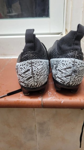 Botas de fútbol Nike Talla 37