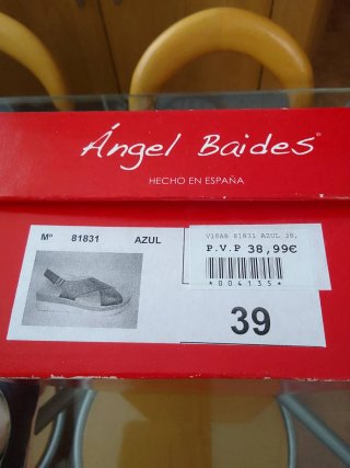 Sandalias piel MARINO talla 39