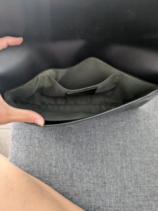 Bolso Bimba y Lola charol negro