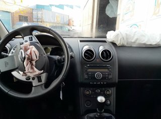 Puerta del der nissan qashqai (j10) acenta 1153599