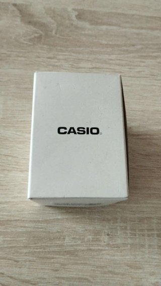 Reloj Casio Dorado Estilo Cartier