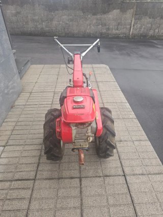 Motocultor Honda F510 con Aperos y Remolque Honda.