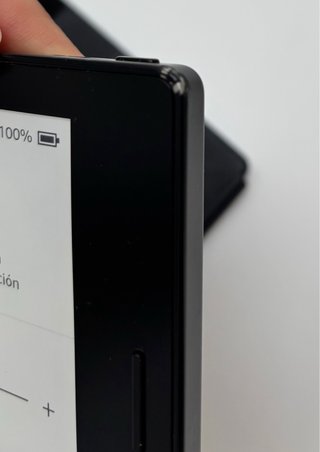 Kindle Libro Elettronico Nero di Amazon