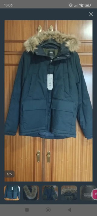 Parka Chaquetón Pull&Bear azul marino