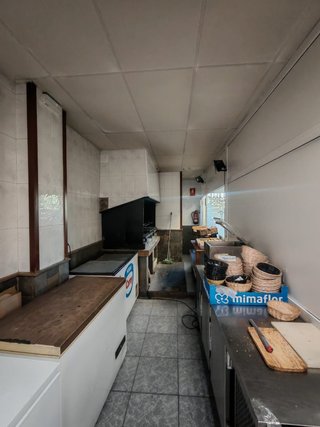 R-7940146 Traspaso de reconocido Bar / Restaurante