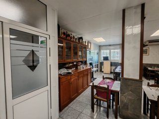 R-7940146 Traspaso de reconocido Bar / Restaurante