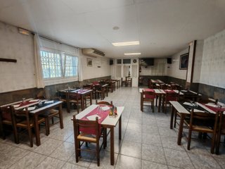 R-7940146 Traspaso de reconocido Bar / Restaurante