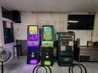 R-7940146 Traspaso de reconocido Bar / Restaurante