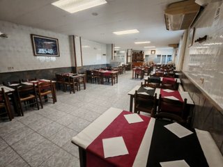 R-7940146 Traspaso de reconocido Bar / Restaurante