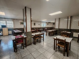 R-7940146 Traspaso de reconocido Bar / Restaurante