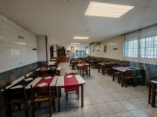 R-7940146 Traspaso de reconocido Bar / Restaurante