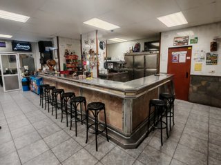 R-7940146 Traspaso de reconocido Bar / Restaurante