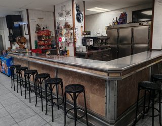 R-7940146 Traspaso de reconocido Bar / Restaurante