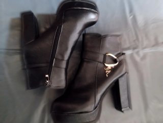 Stivaletti neri platform tacco largo n.39