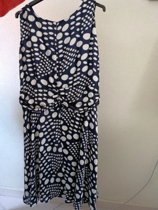 Pack de vestidos, de varios modelos y colores