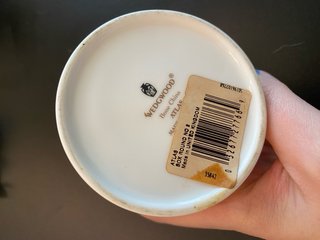 Cajita porcelana Wedgwood multicolor