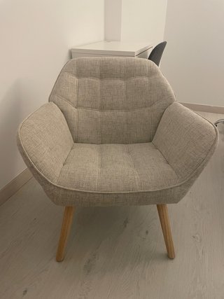 Butaca moderna tela y madera