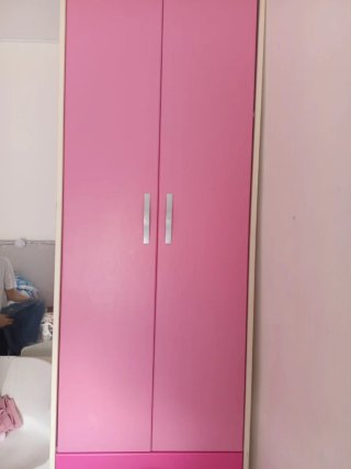 Mueble infantil 2 puertas y 3 cajonesle urge mucho