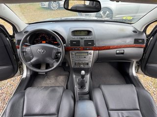 Toyota Avensis 2005