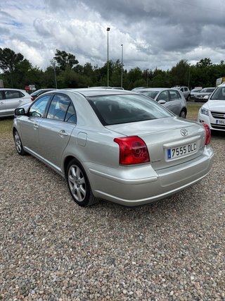 Toyota Avensis 2005