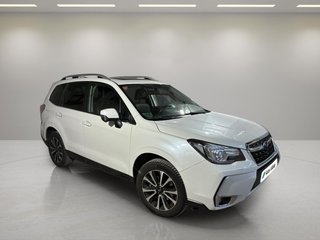 Subaru Forester 2.0 Lineartronic Executive Plus