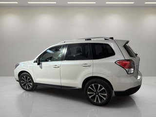 Subaru Forester 2.0 Lineartronic Executive Plus