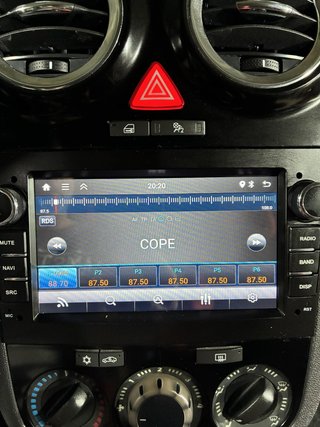 Opel Corsa 1.4 Selective