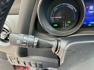 Toyota Auris 1.8 140H Hybrid Active (Business Plus)