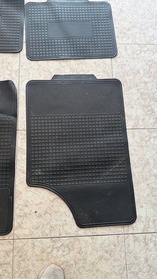 Pack 4 alfombrillas coche goma