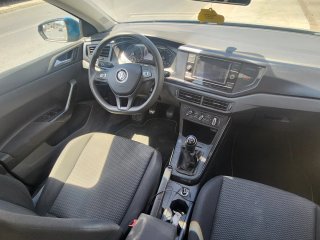 Volkswagen Polo 1.0 Trendline Azul