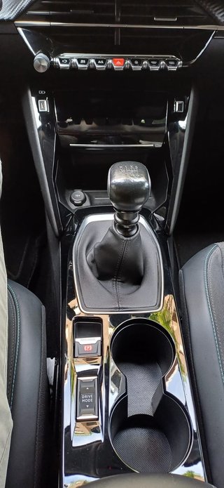 Peugeot 2008 2022