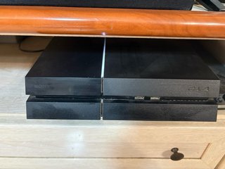 PS4 500GB Jet Black + 2 Mandos + Caja Original