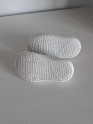 Zapatillas bebé grises