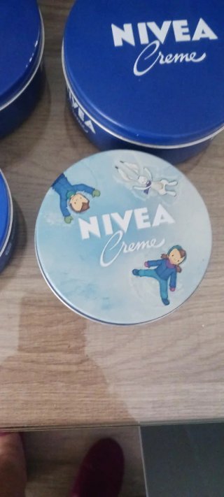 Latas Nivea Crema (12 unidades)