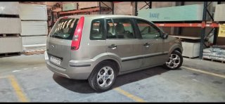 Ford Fusion 2003