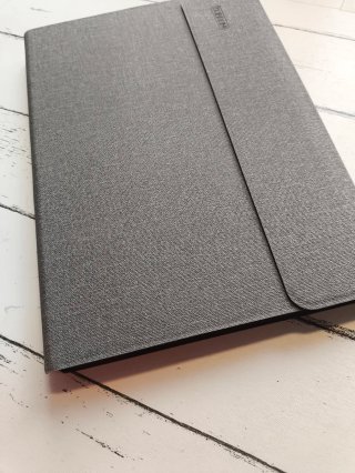 Teclado y funda para tablet 10.1-10.8